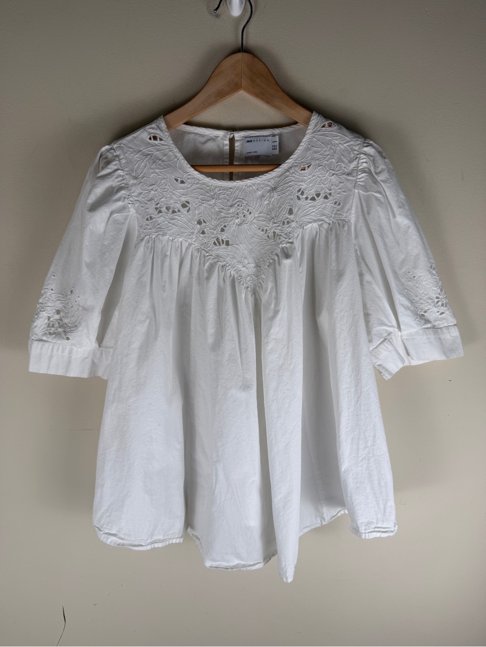 ASOS Design Women's White Poplin Embroidered Eyelet Puff Sleeve Blouse Size 14